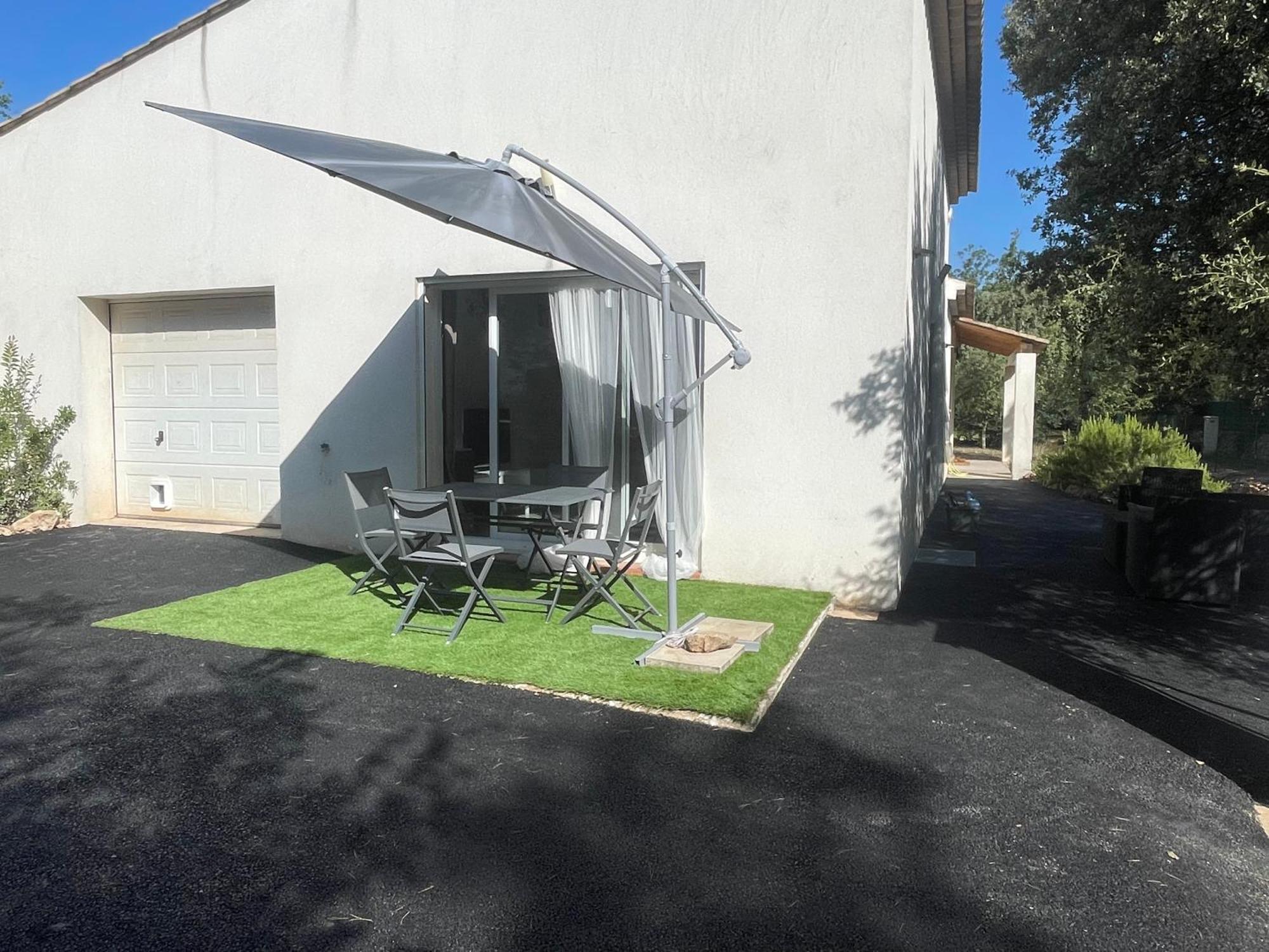 Logement Tout Confort Au Calme Entre Saint Tropez Et Les Gorges Du Verdon Ле-Тороне Экстерьер фото